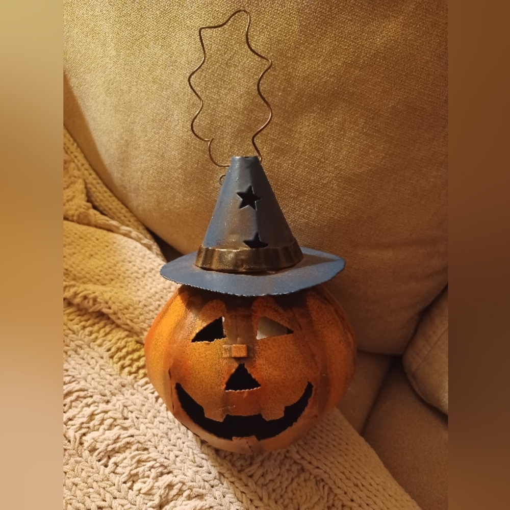 Halloween metal Pumpkin tealight Lantern with Witch Hat